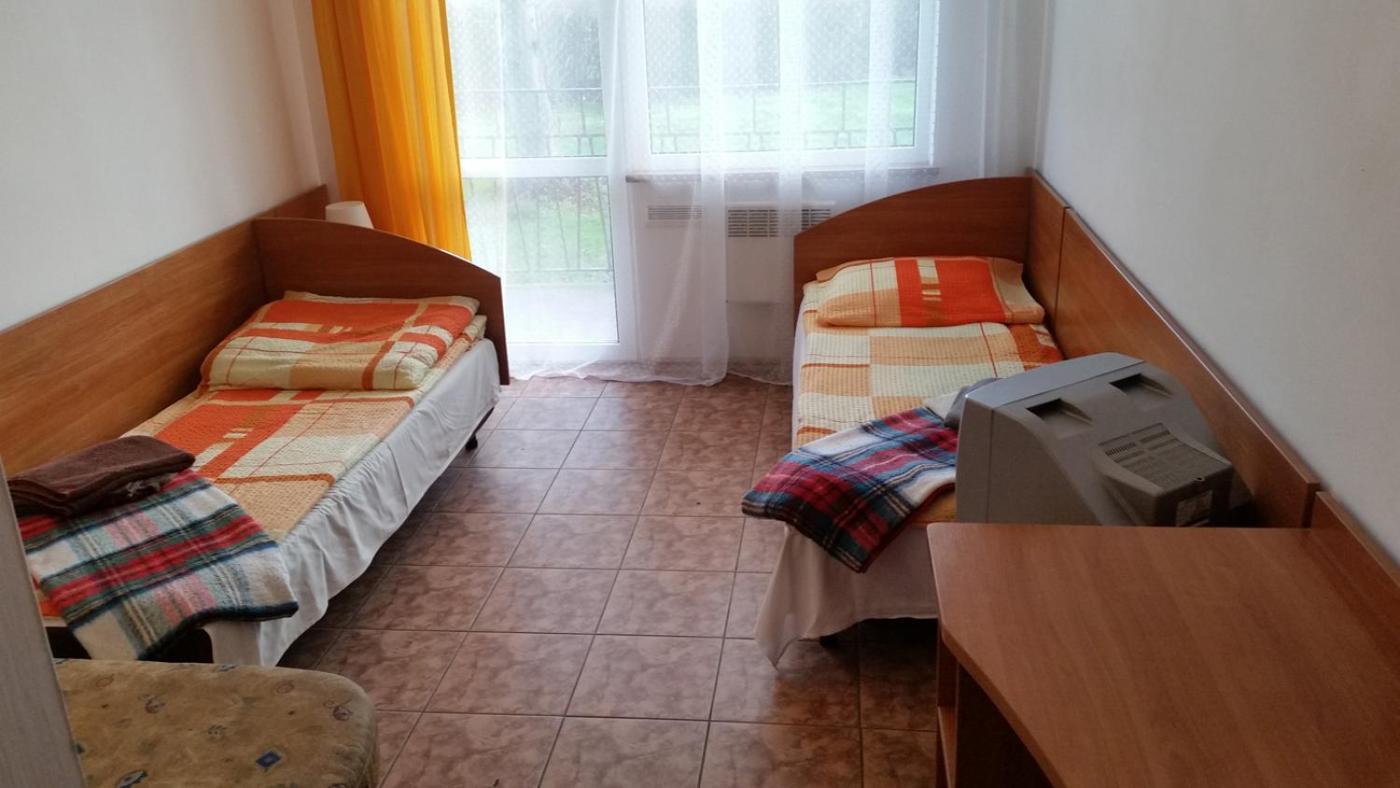 Hotel Owr Piramida 2 Darłówko Exteriér fotografie